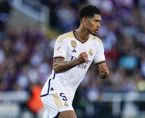 费迪南德盛赞新卡灵顿：梦中情房，你肯定希望住在这样的地方（费迪南德盛赞曼联新卡灵顿：堪比梦幻之家，谁不想住？）