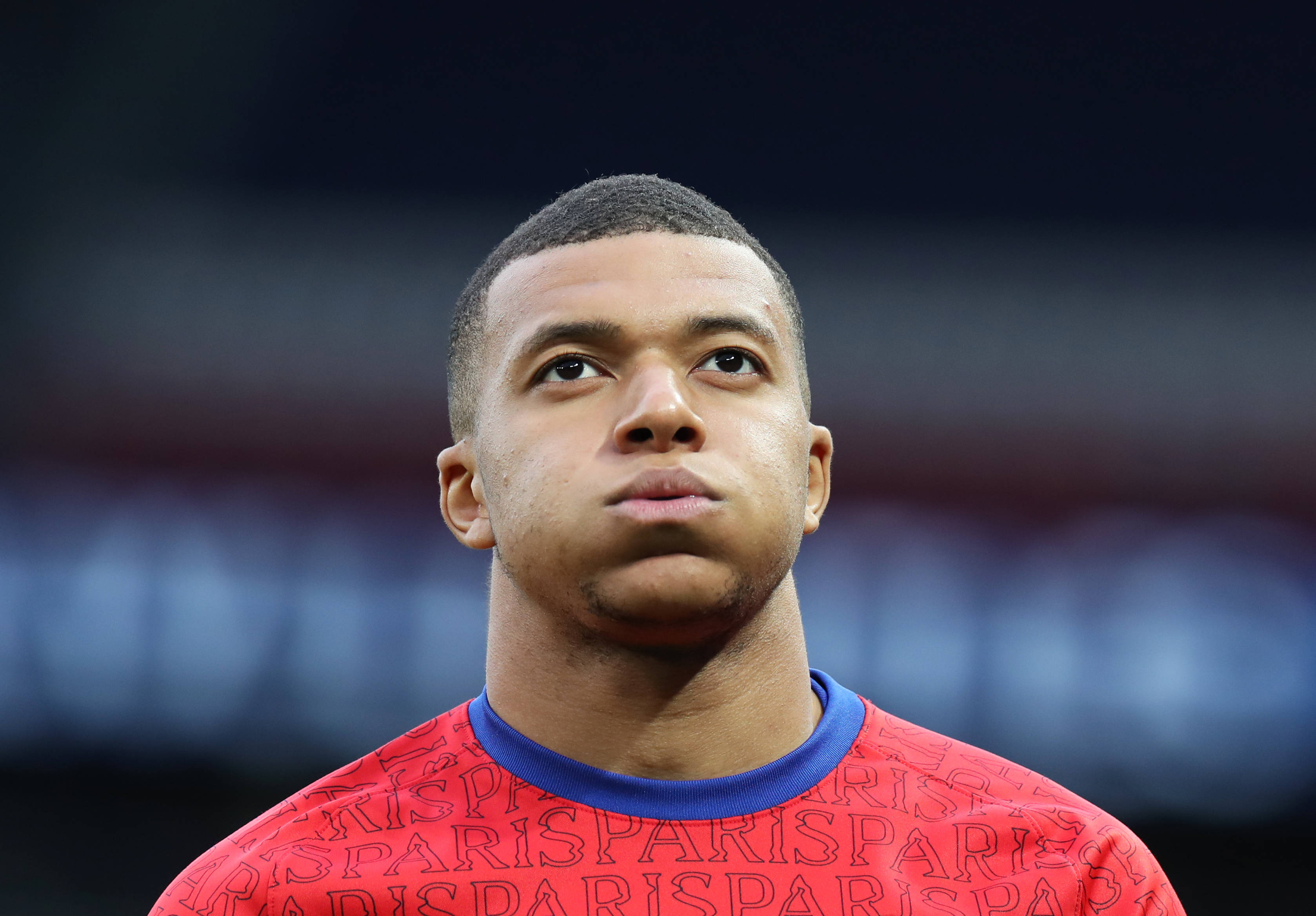 斯洛特亲自叫停！米兰冬窗求购利物浦万金油戈麦斯遇阻（斯洛特出面叫停，米兰冬窗引进利物浦多面手戈麦斯受阻）