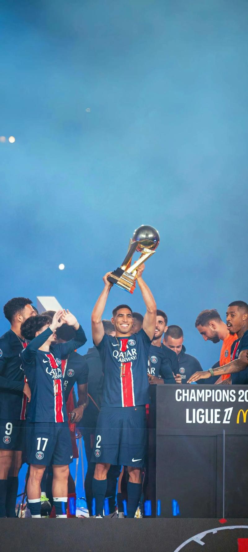 前妻：和布冯离婚后，花了很长时间才接受别人的追求