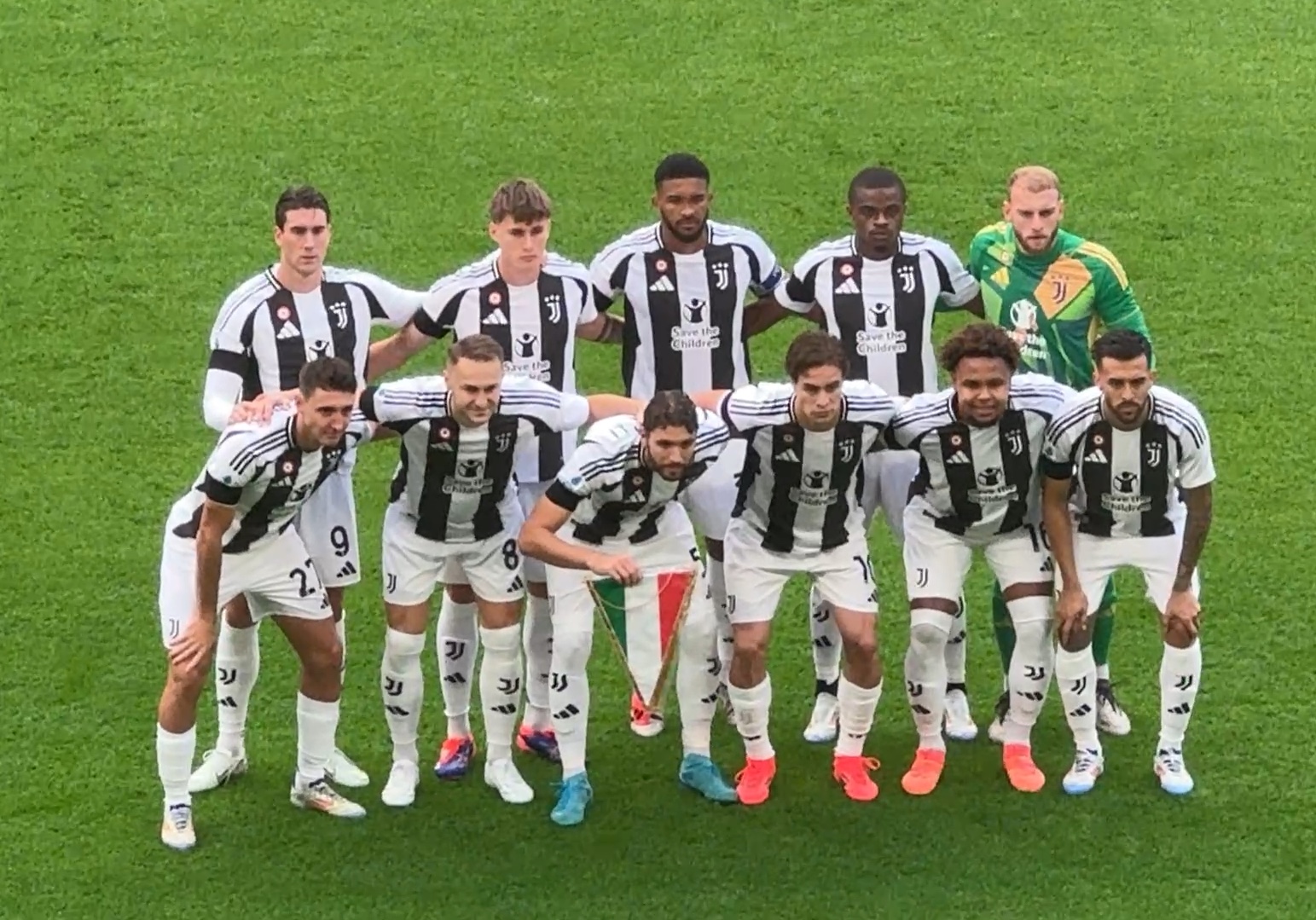 美国体育博彩丑闻：NBA教练和球员涉赌被捕