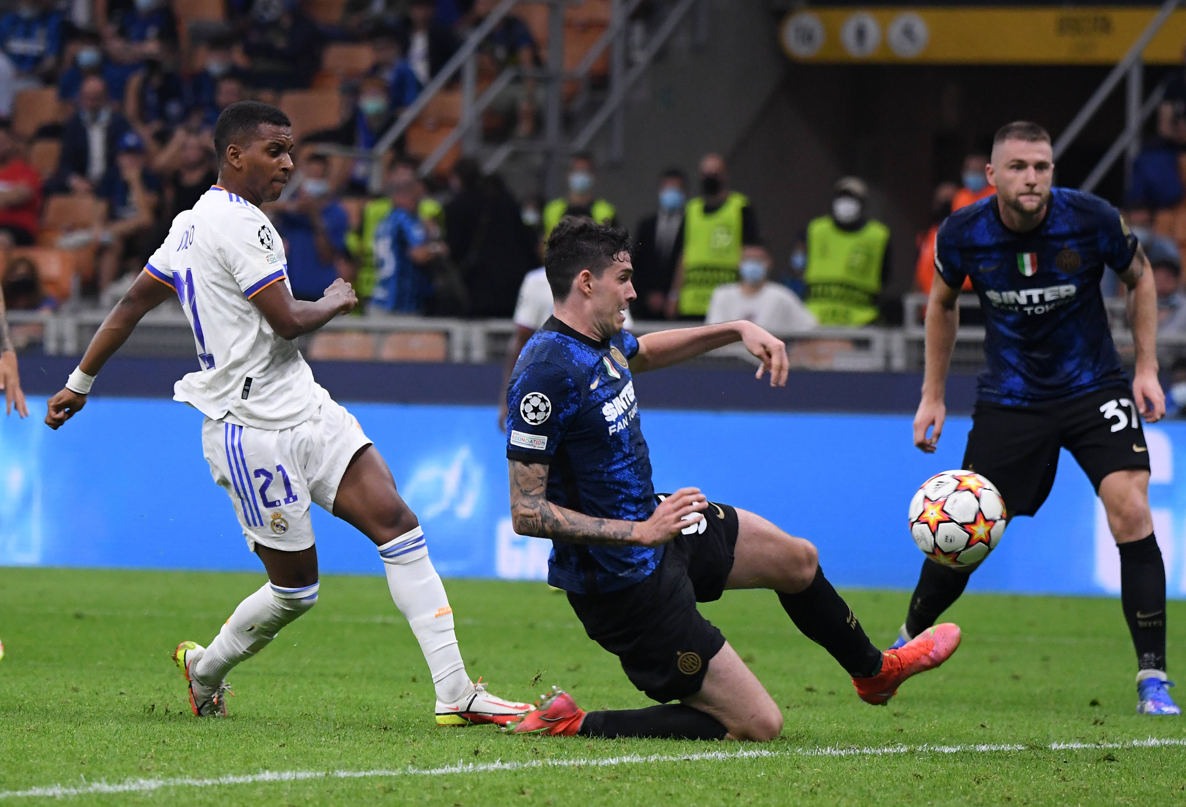 2025／26赛季英超：桑德兰简直就是纽卡的克星！历经十年桑德兰再次战胜纽卡（2025／26赛季英超：十年后桑德兰再胜纽卡，克星本色尽显）