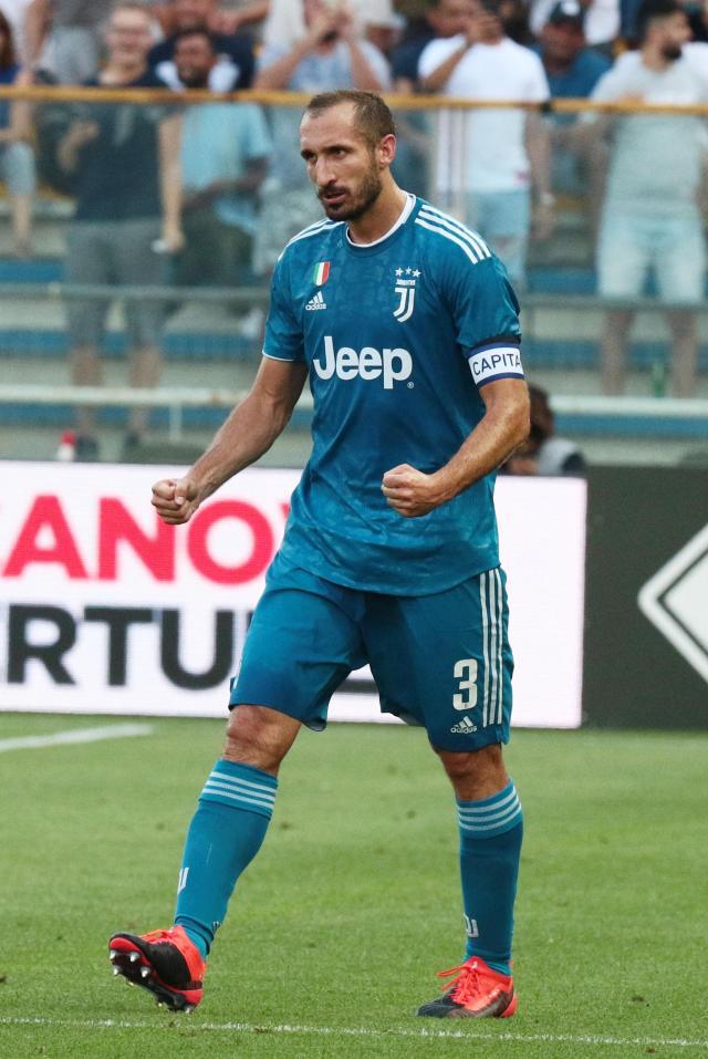 官方：水原三星正式任命前光州FC主帅李正孝为球队新帅（水原三星官宣：前光州FC主帅李正孝出任球队主教练）