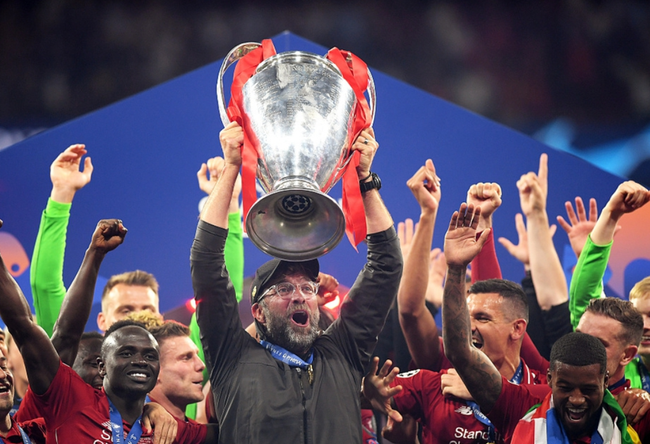 范德芬欧冠长途奔袭一条龙破门当选热刺11月最佳进球，获81%投票背后隐藏的训练秘密！（范德芬欧冠千里走单骑破门夺热刺11月最佳进球，81%高票背后的训练秘籍曝光）