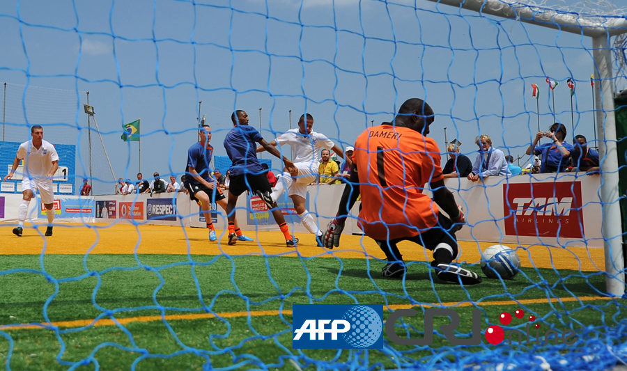 费利佩：这个赛季很遗憾在关键时候犯了错误，要好好总结