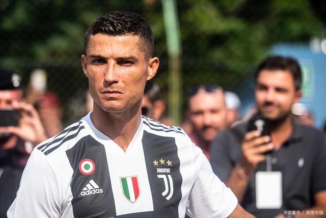 沃勒尔：卡尔的表现令人欣喜，青训工作是德国足球的未来（沃勒尔：卡尔发挥亮眼，青训是德国足球的希望所在）